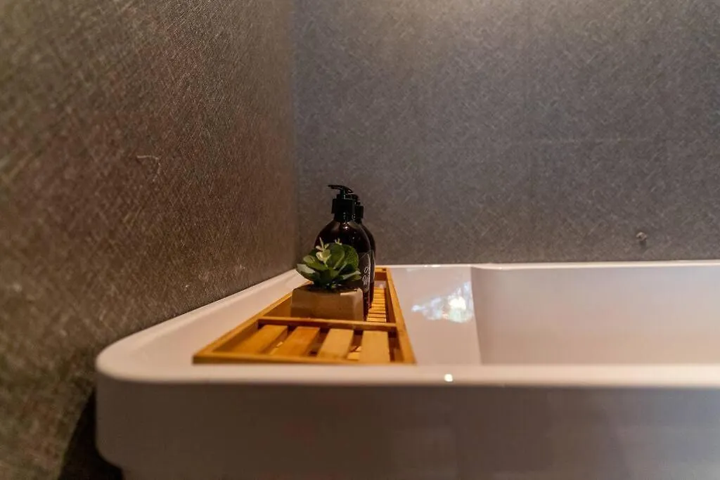 Sg Hideout Apartment Ben Thanh 374 Nguyen Cong Tru ホーチミン市 0*,