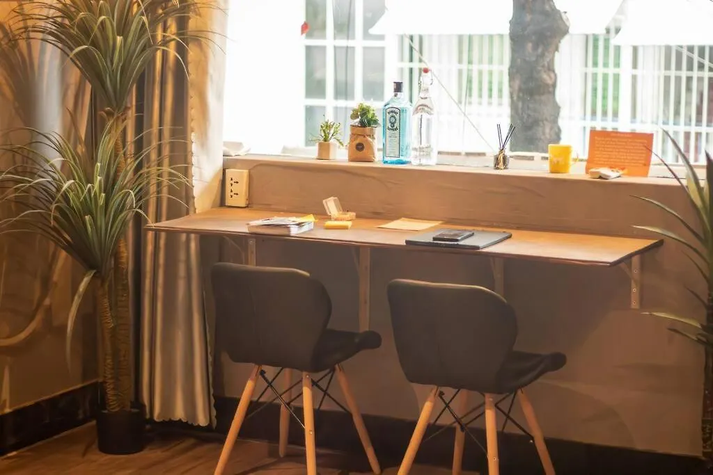 Sg Hideout Apartment Ben Thanh 374 Nguyen Cong Tru ホーチミン市 0*,