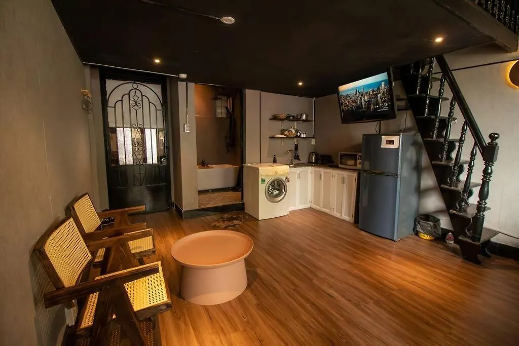 Sg Hideout Apartment Ben Thanh 374 Nguyen Cong Tru Ho Chi Minh City