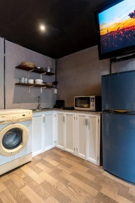 Sg Hideout Apartment Ben Thanh 374 Nguyen Cong Tru Thành Pho Ho Chí Minh Vietnam